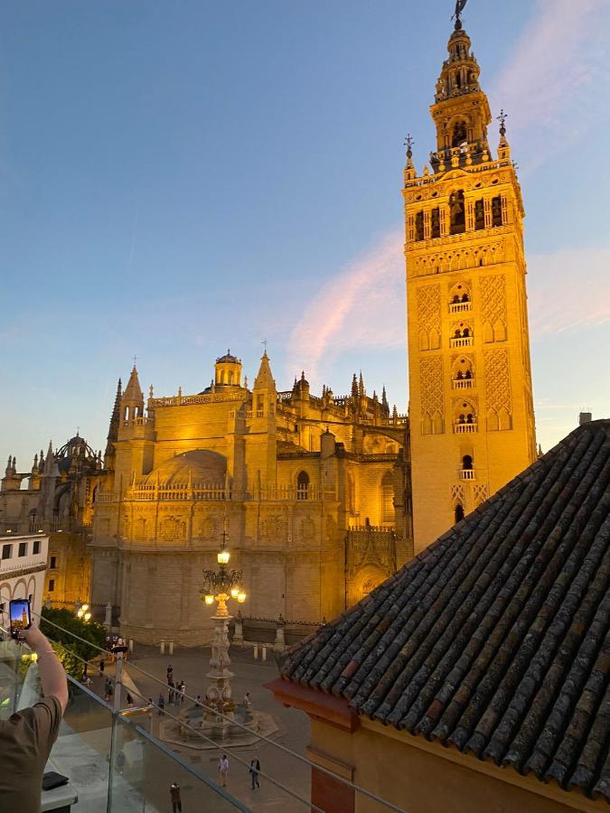 An Indian Bollywood Sevilla Experience - For Families, Couples & Business Trips المظهر الخارجي الصورة