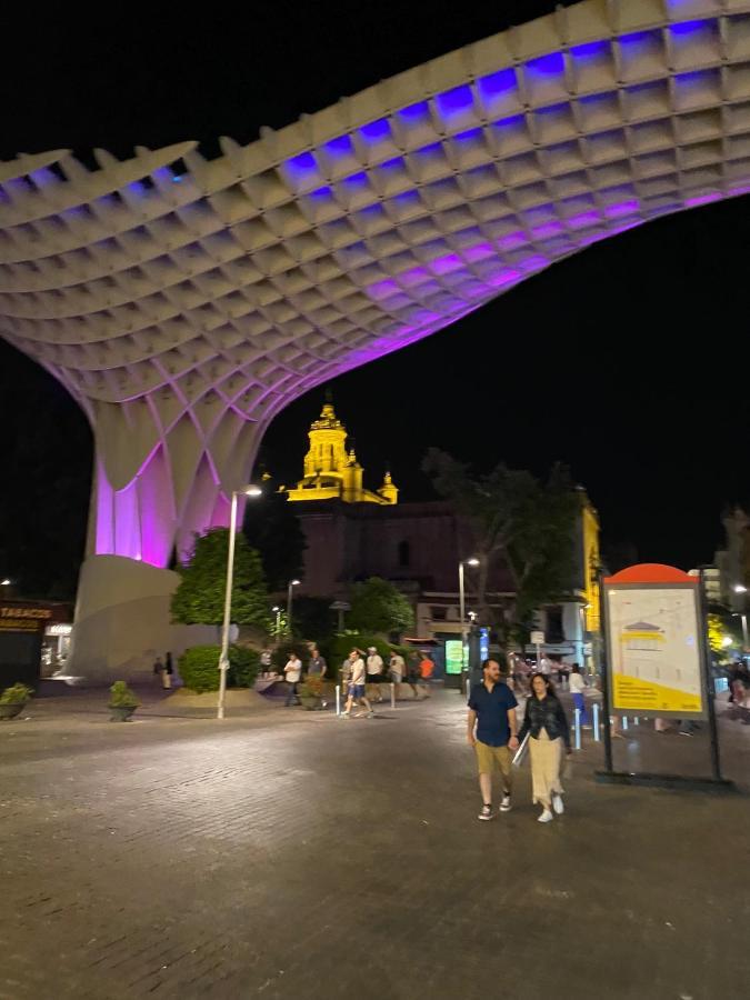An Indian Bollywood Sevilla Experience - For Families, Couples & Business Trips المظهر الخارجي الصورة